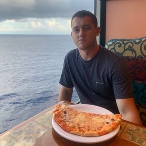 Meet your Posher, Cody